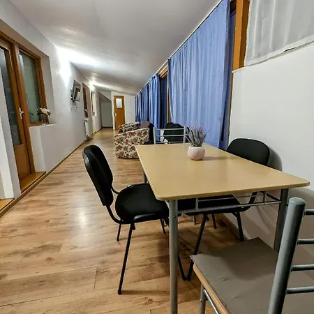 Iosefin 4 Bedroom * Timisoara